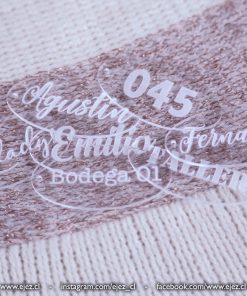 Llavero personalizable ovalo 6 x 3 cm - Acrílico