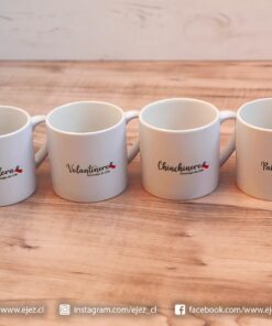 Alternative view of Personajes Típicos de Chile: Tejedora - Volantinero - Chinchinero - Palomita – Pack 4 Tazas 6 oz